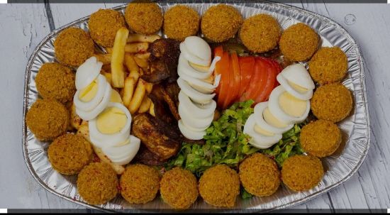 صورة صحن فلافل كبير
